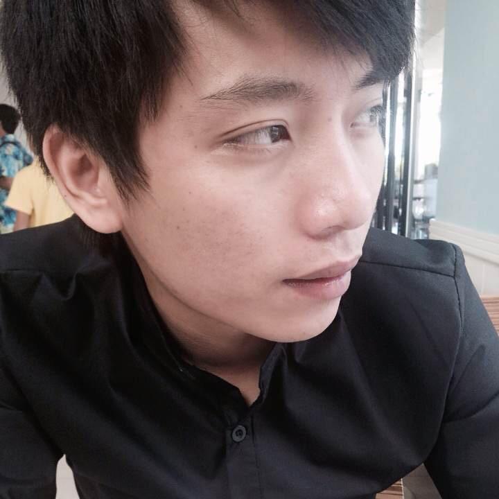 海南的一个小伙子