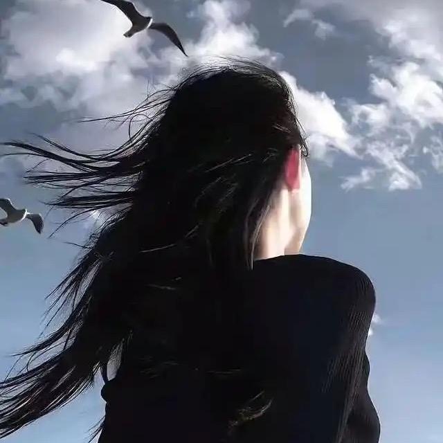 半杯柠檬不加冰🌙⭐