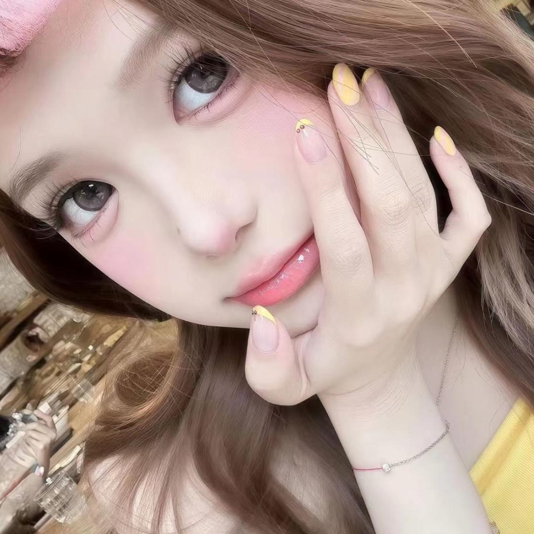 Elaine头像