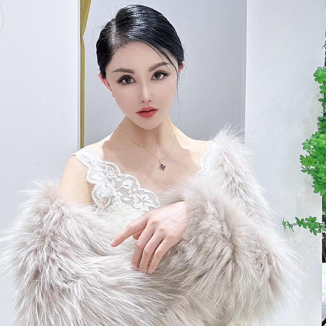漯河市源汇区翠丽服装店