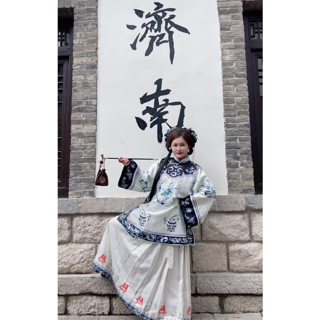 小西呀吃喝玩