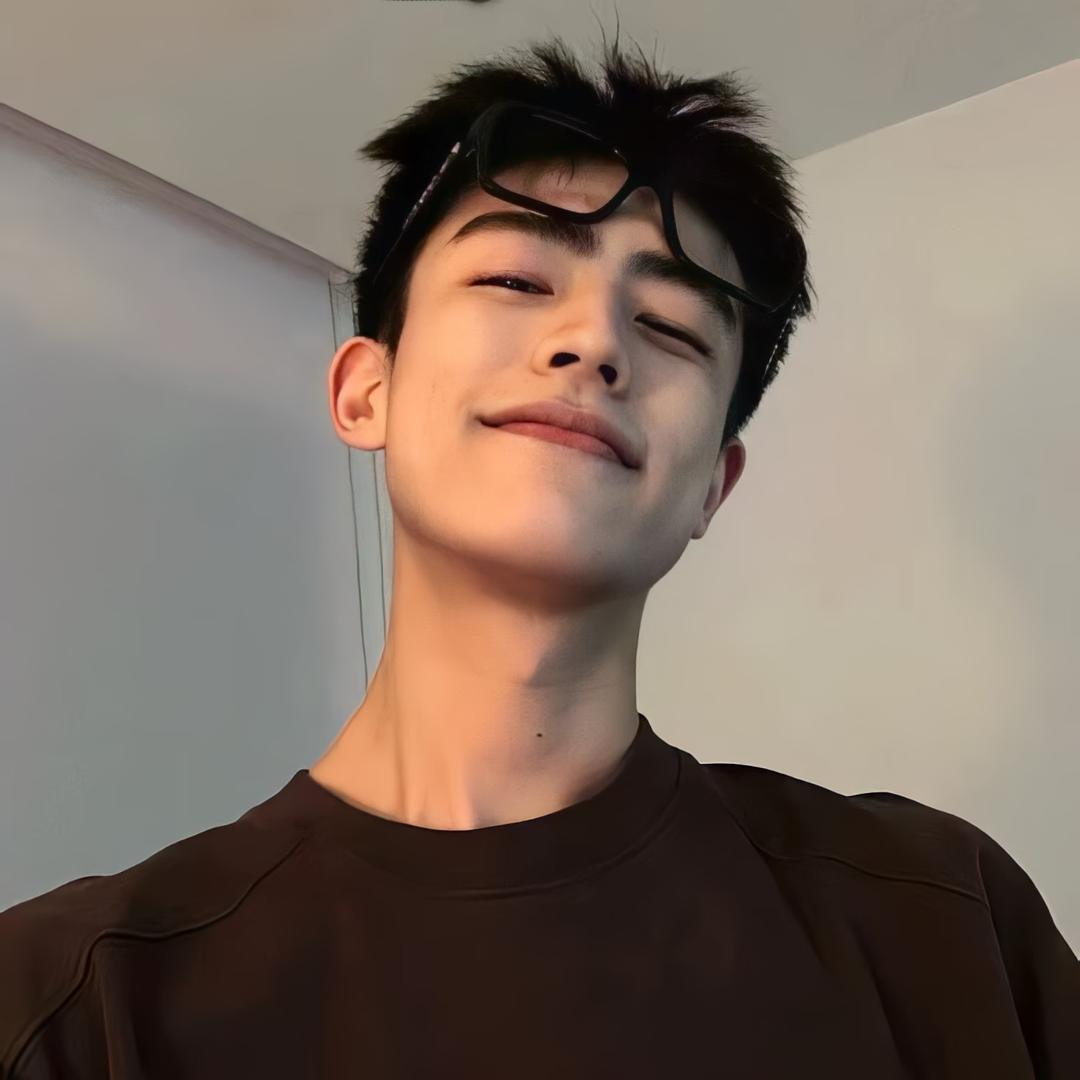 洋洋的