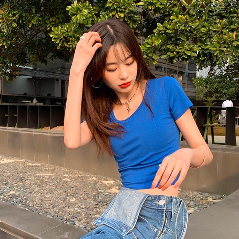 彰彤厦门竞渡贸易有限公司女装专卖店