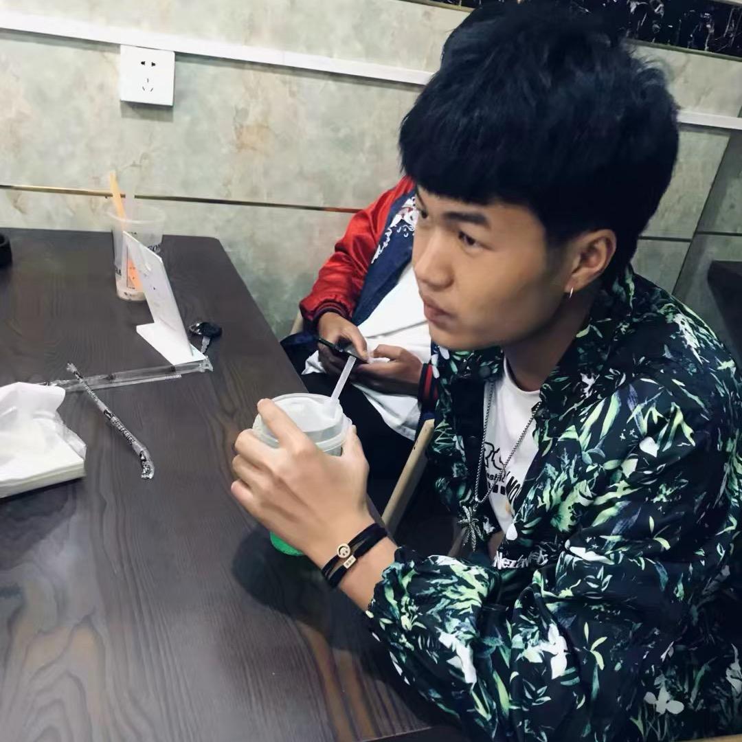 出租大小挖机。