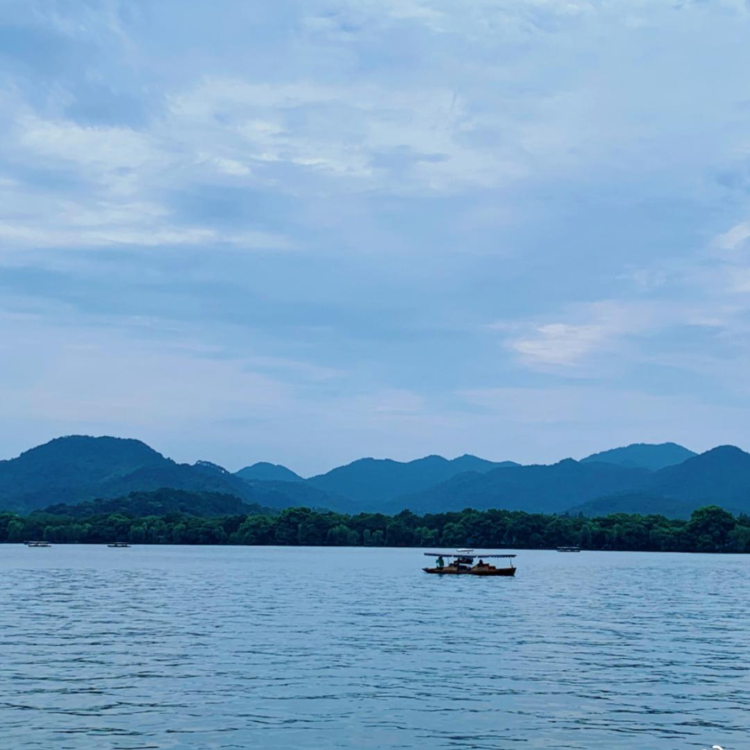 伟峰同学