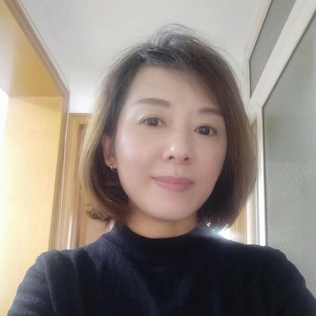 杭州亨得利钟表店销售顾问陈家月