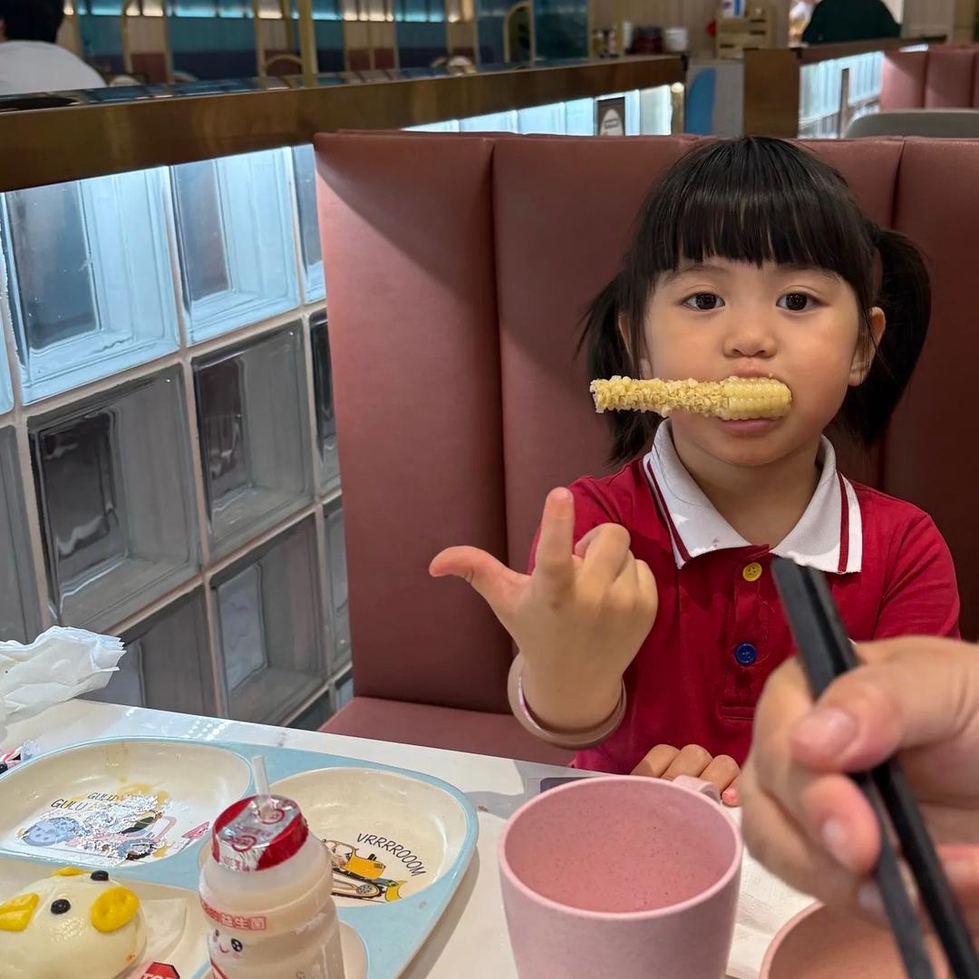 J妹