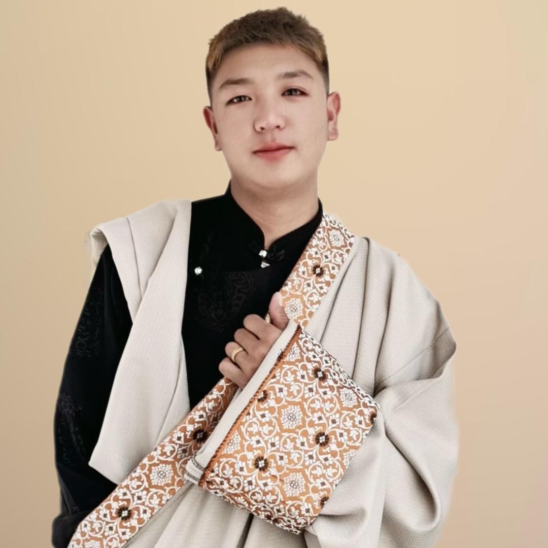 ✅平措罗杰
