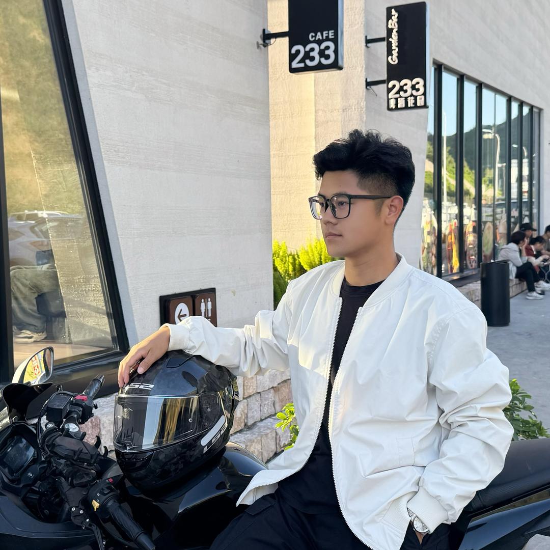周英俊.🧊