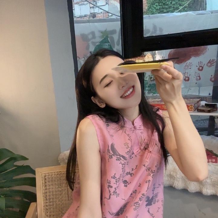 媛子服饰工厂直销店