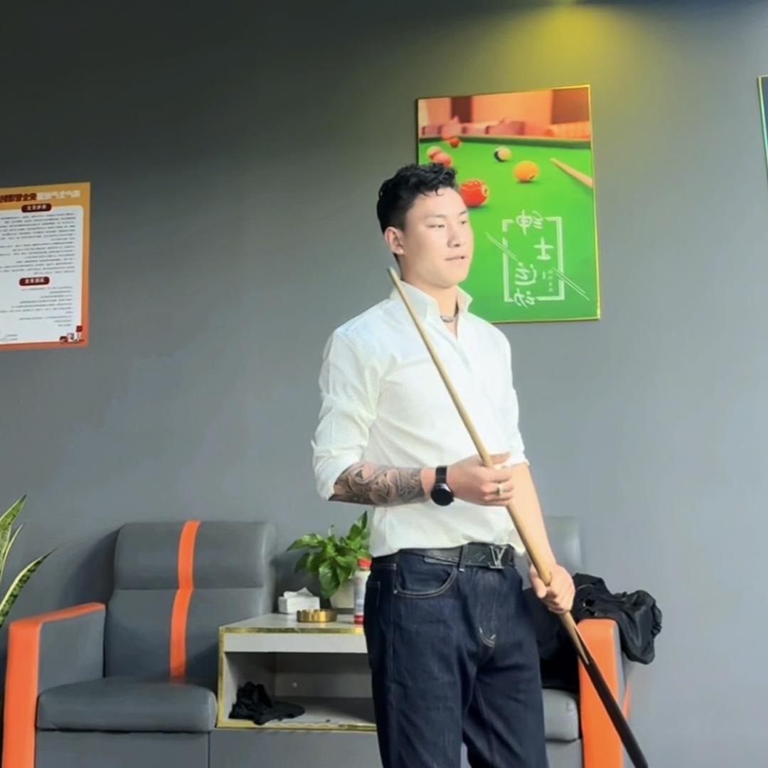 康巴亚卓拉名车【格聂降村】