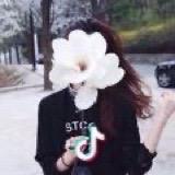 夜晚的星空美丽却不永恒*