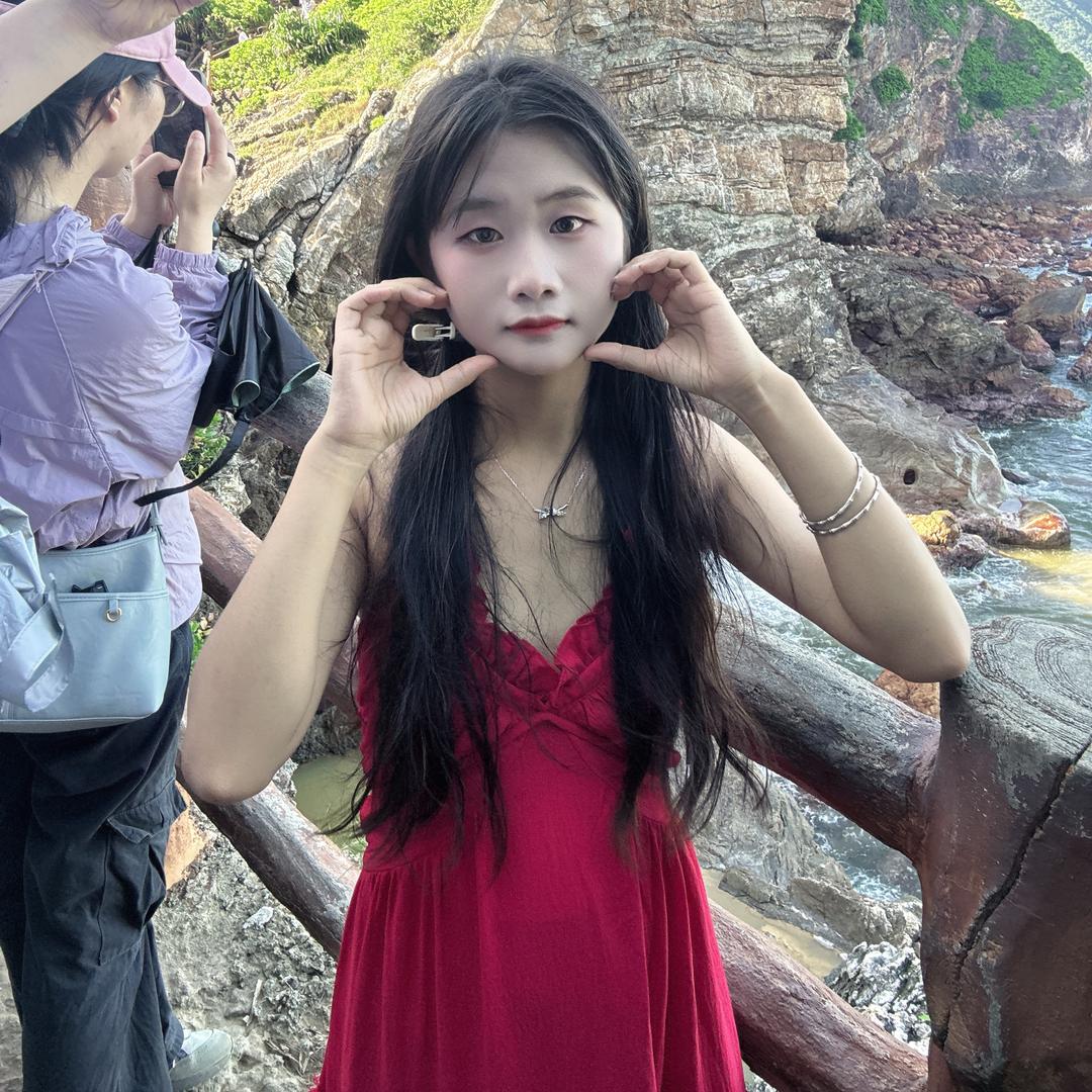 爱吃香菜的猪🐷