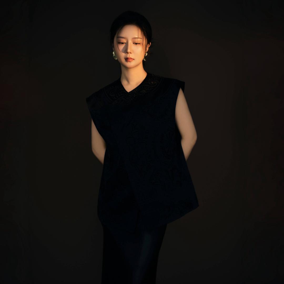 张潇艺｜观蔷薇