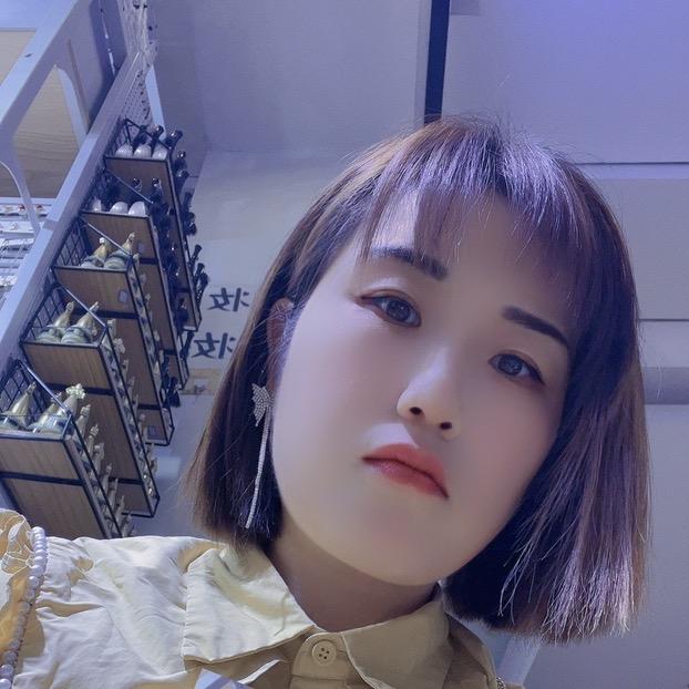 巴衣十三厨，小芳