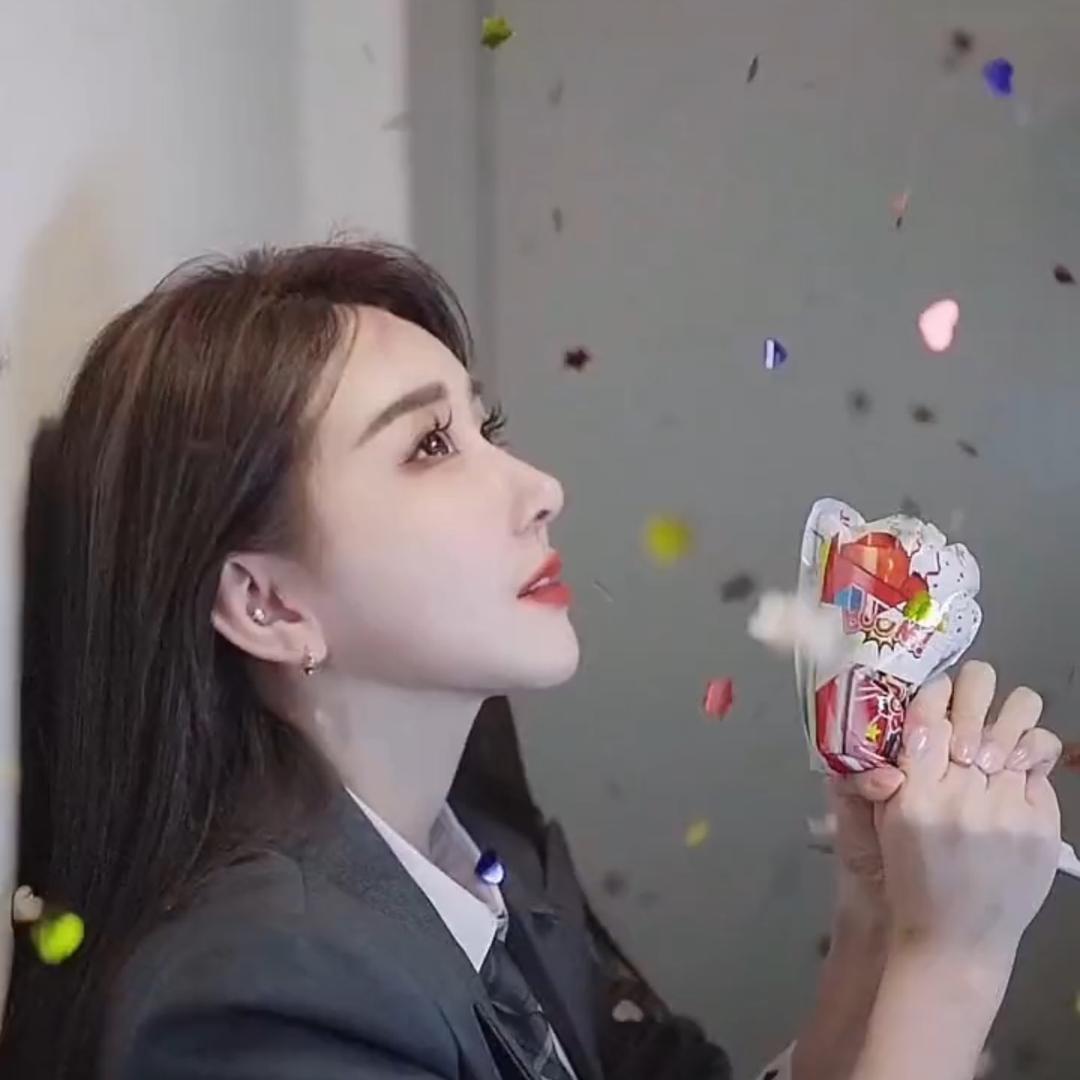 夏凡小姐姐