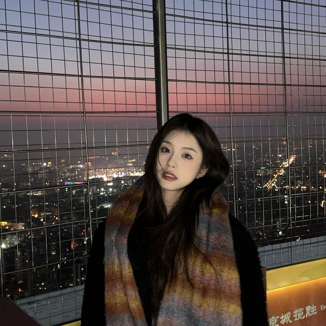 𝓛𝓾𝓬𝓴𝔂 ๑҉