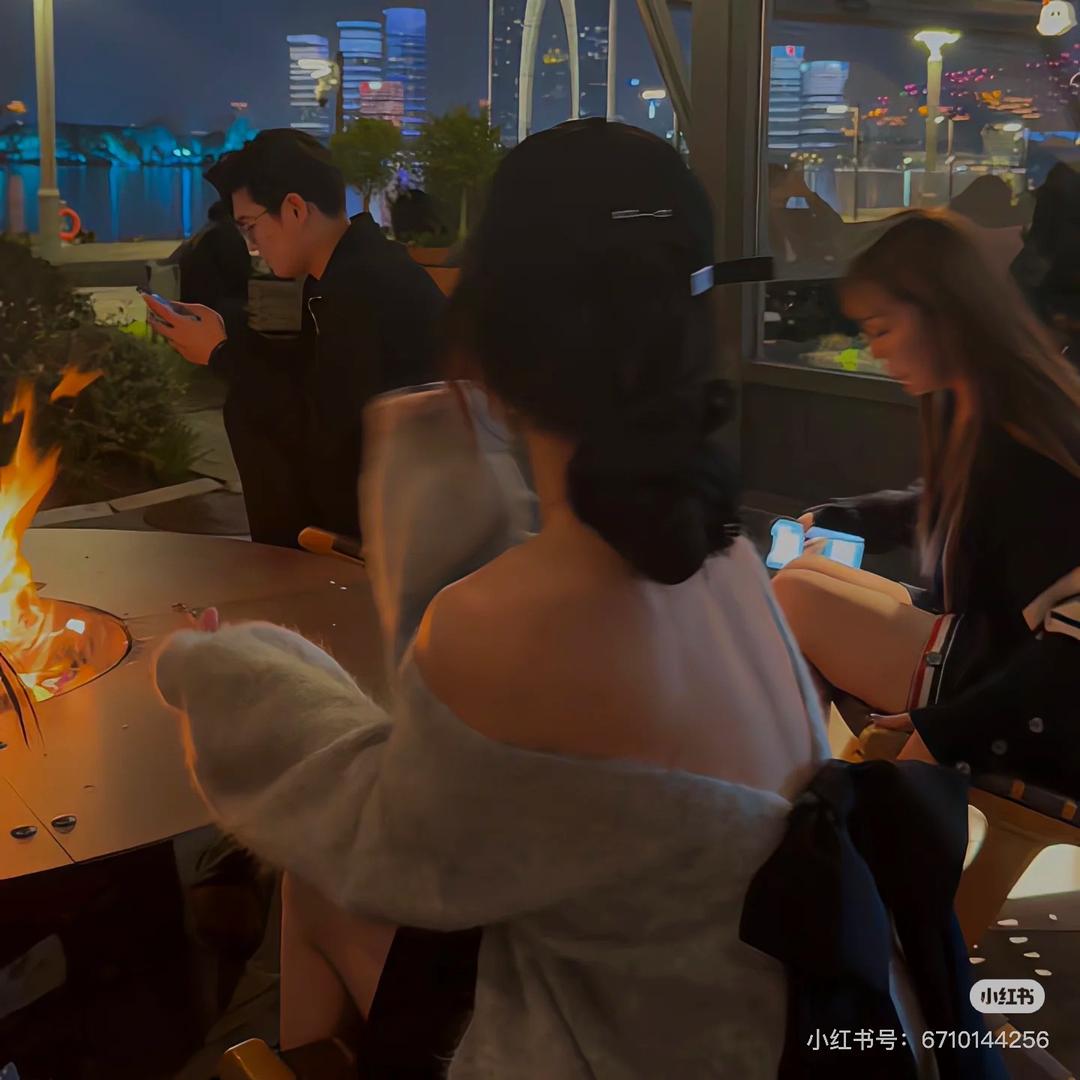 CC讷