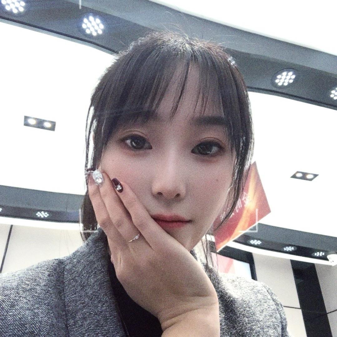 汾阳卖珠宝的小玲子