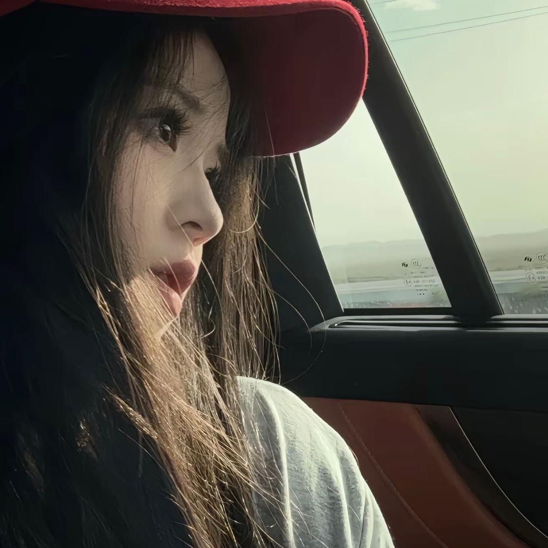 @愛喝白开水。🍃