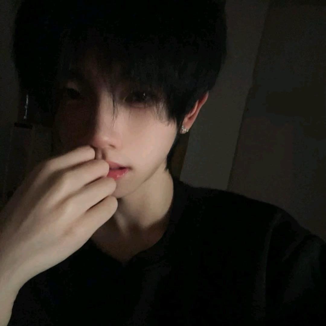 发很久的呆