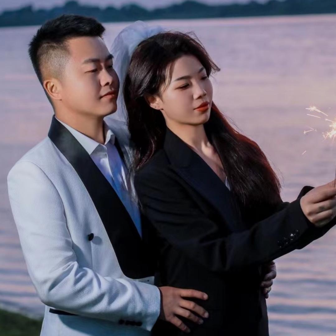 这个小孩不太冷