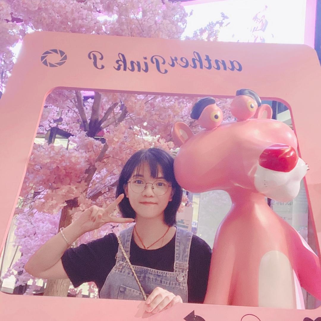 是小顾老师呀