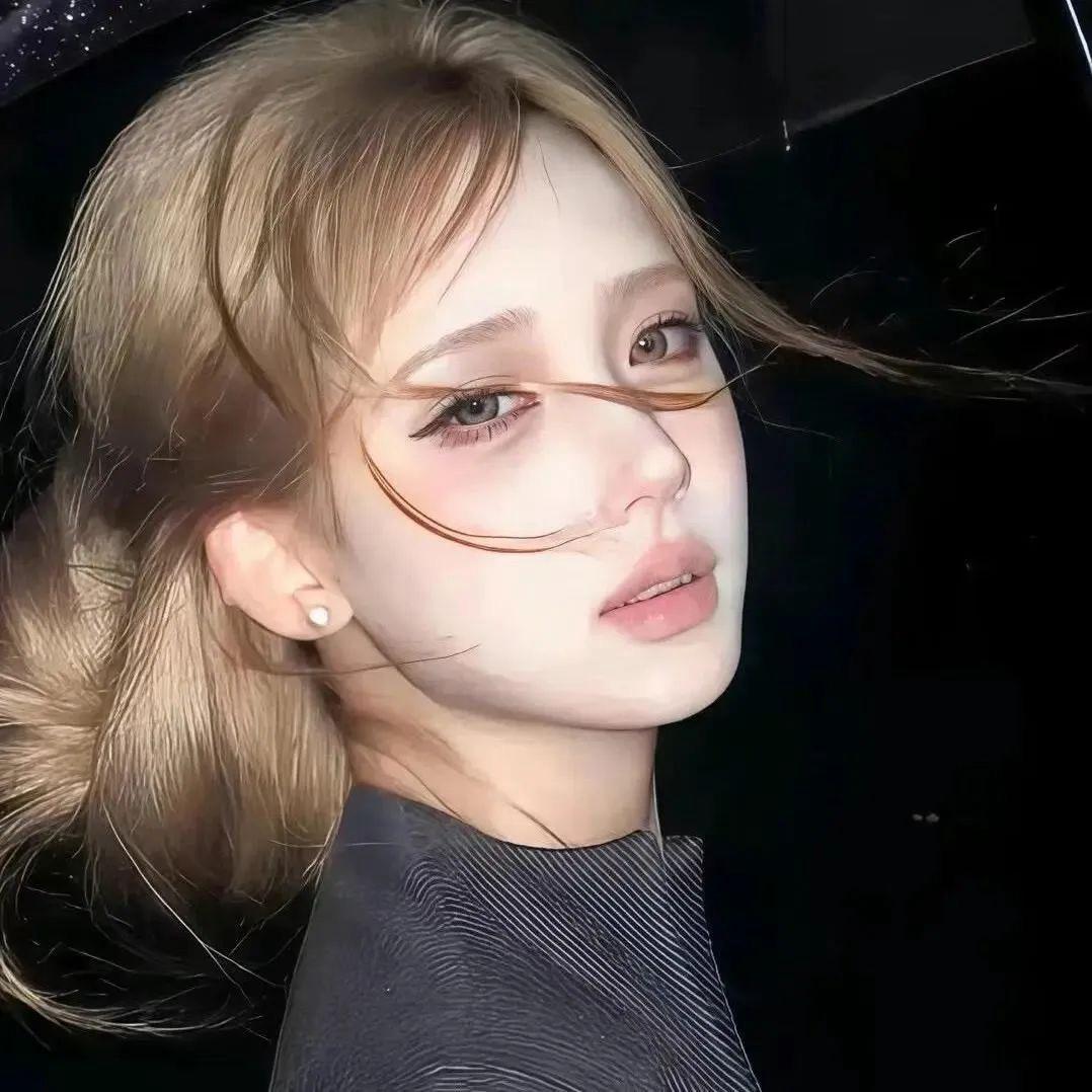 十二   .