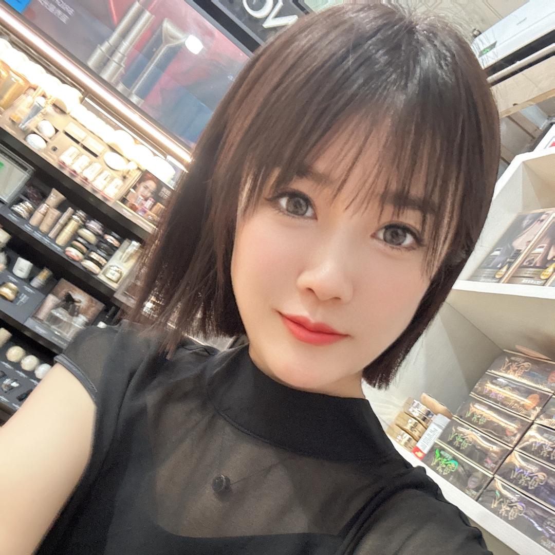 Mrs Li