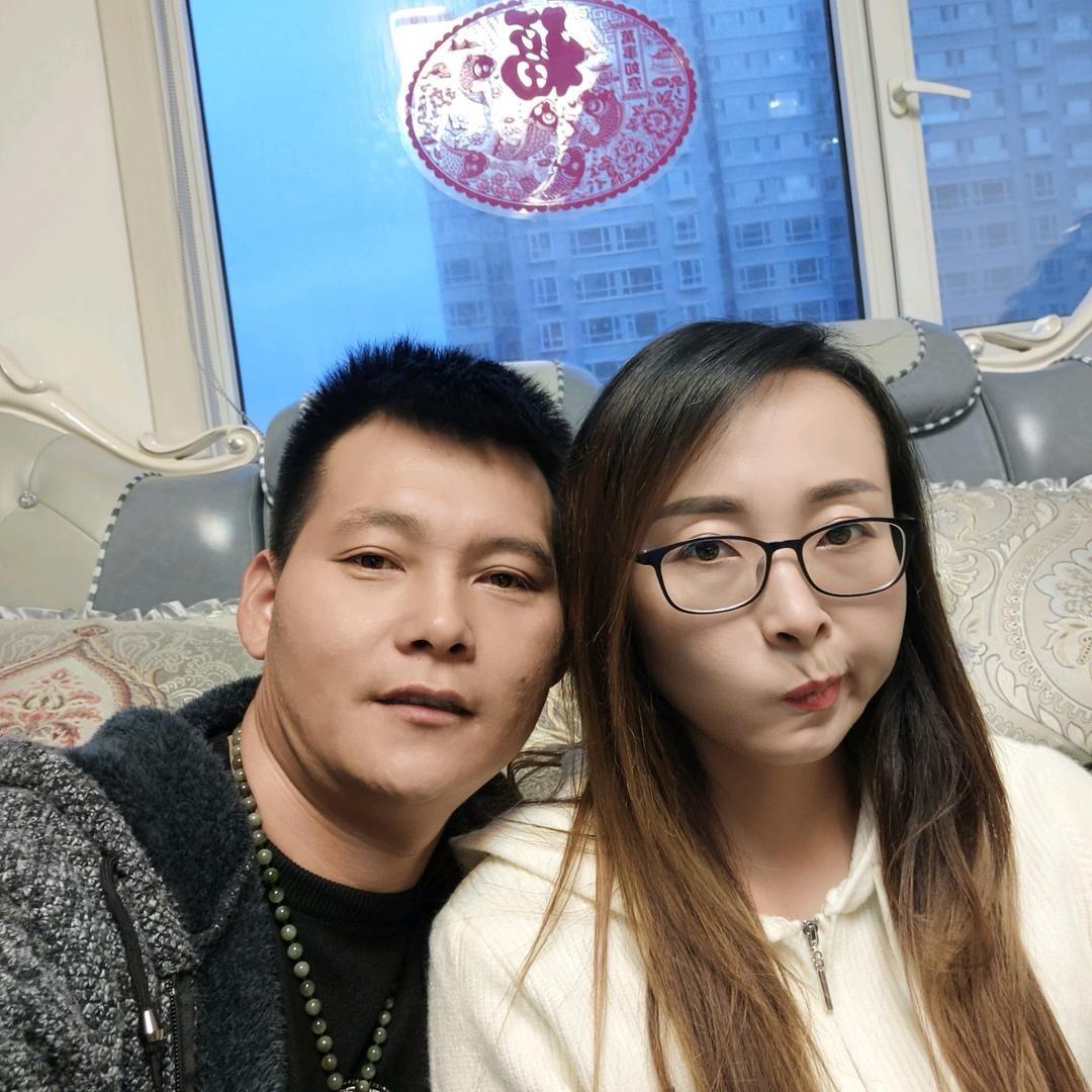 飞哥飞嫂《骆驼奶》
