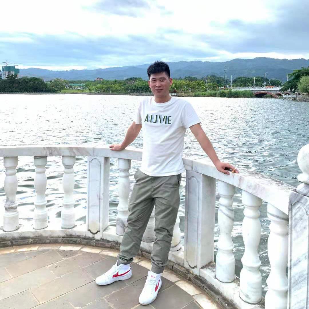 北极光的秋千