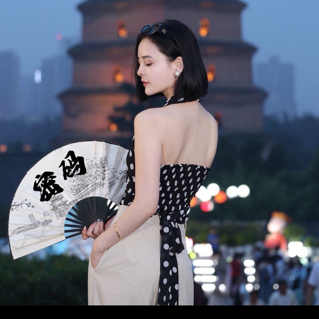 沛县密码美衣～买衣服看置顶作品