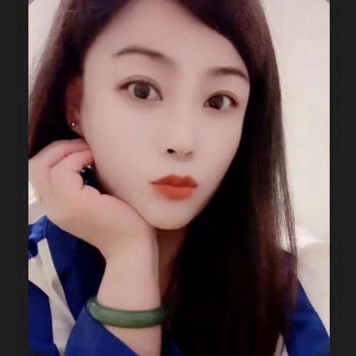 漫步女孩