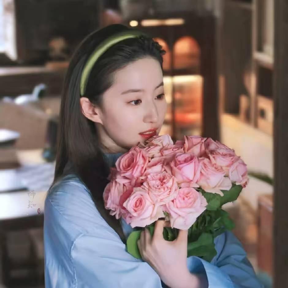 素龙花语香