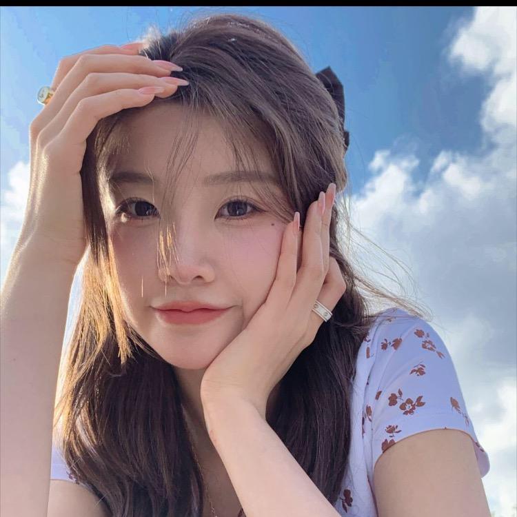 美女