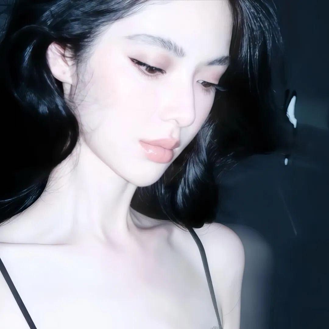 笨蛋美女