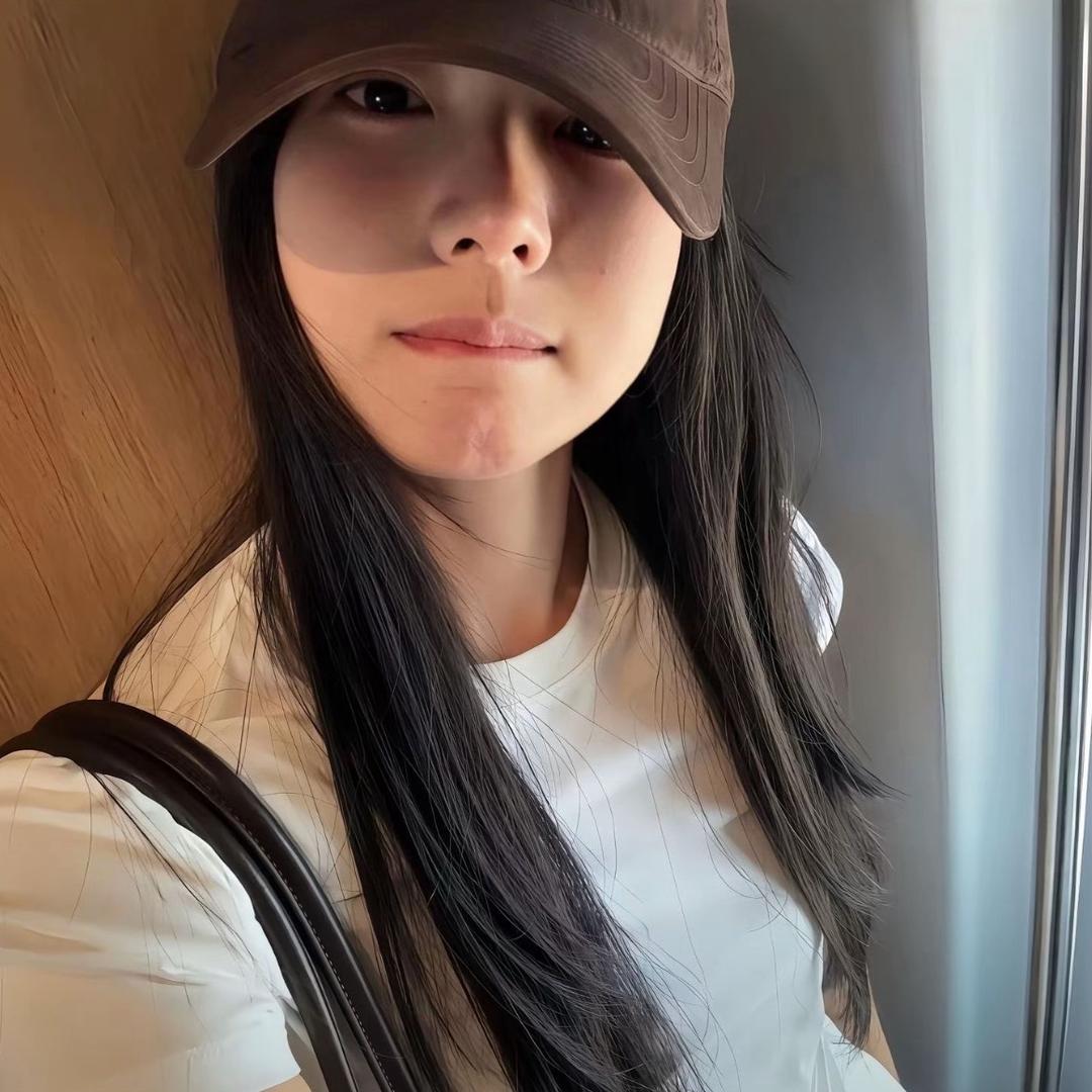億