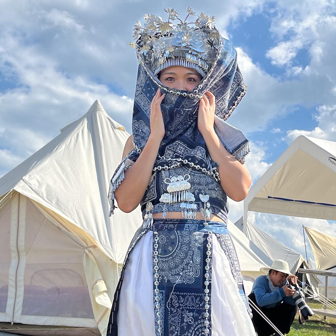似梦非梦。