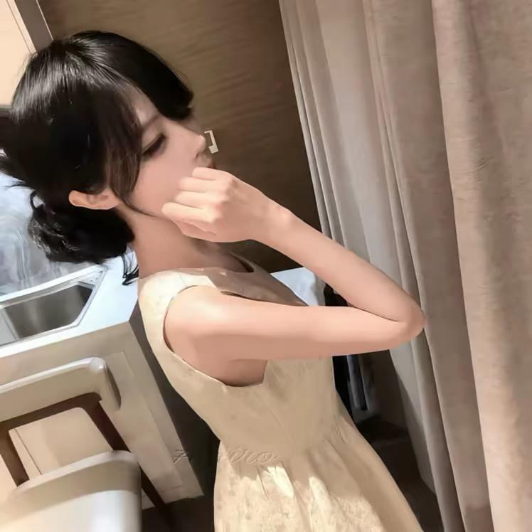 小小娜