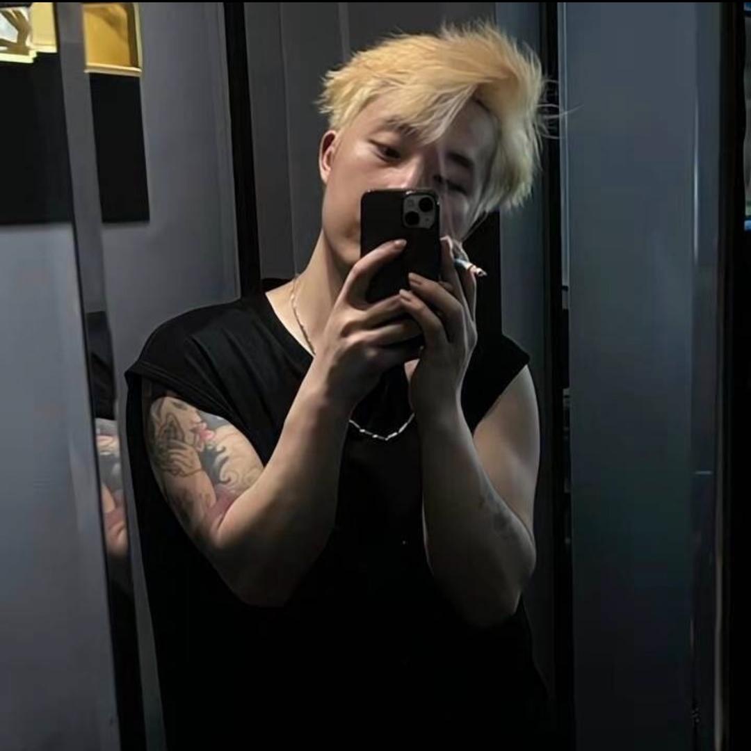 发型设计师.诗晨