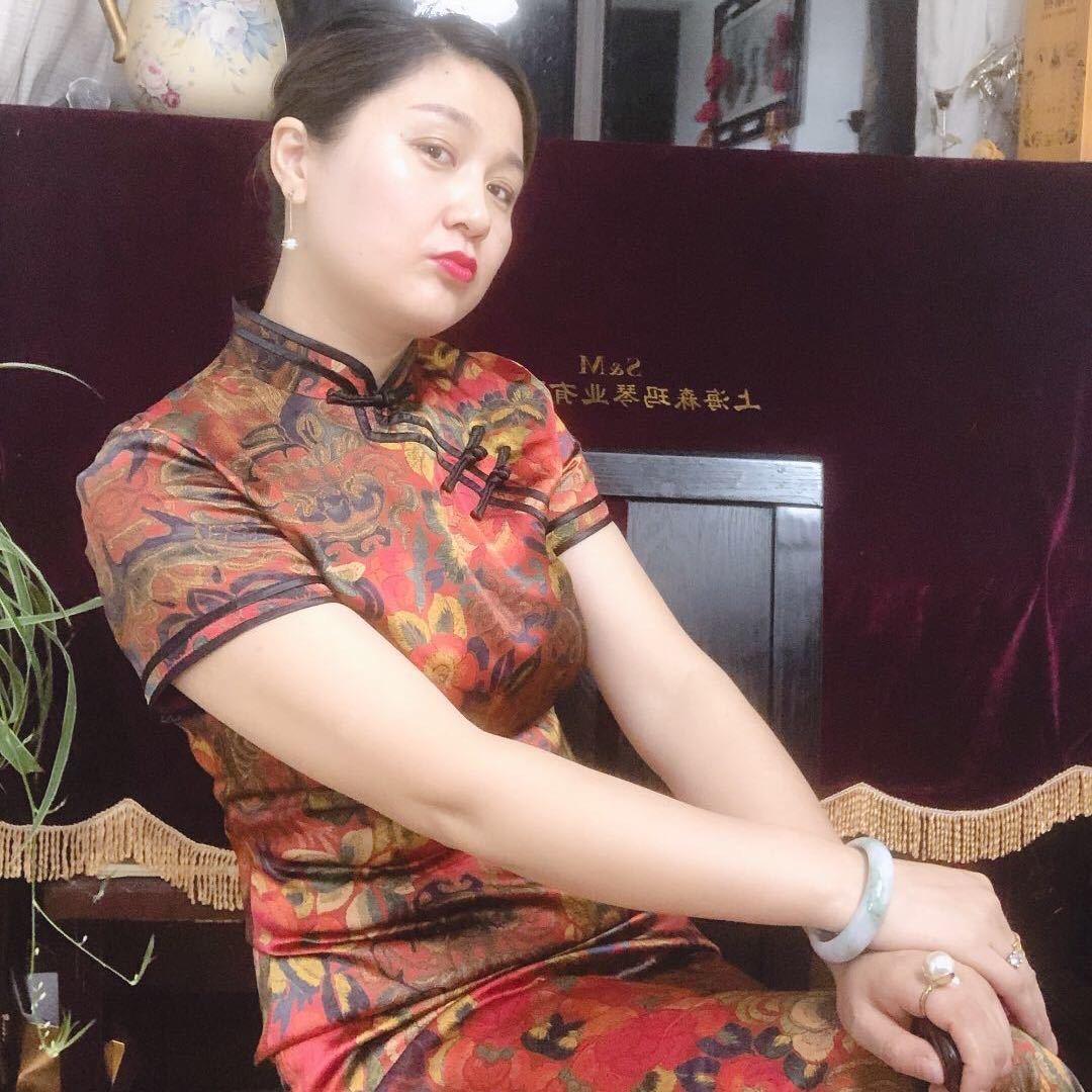 瓷萱旗袍