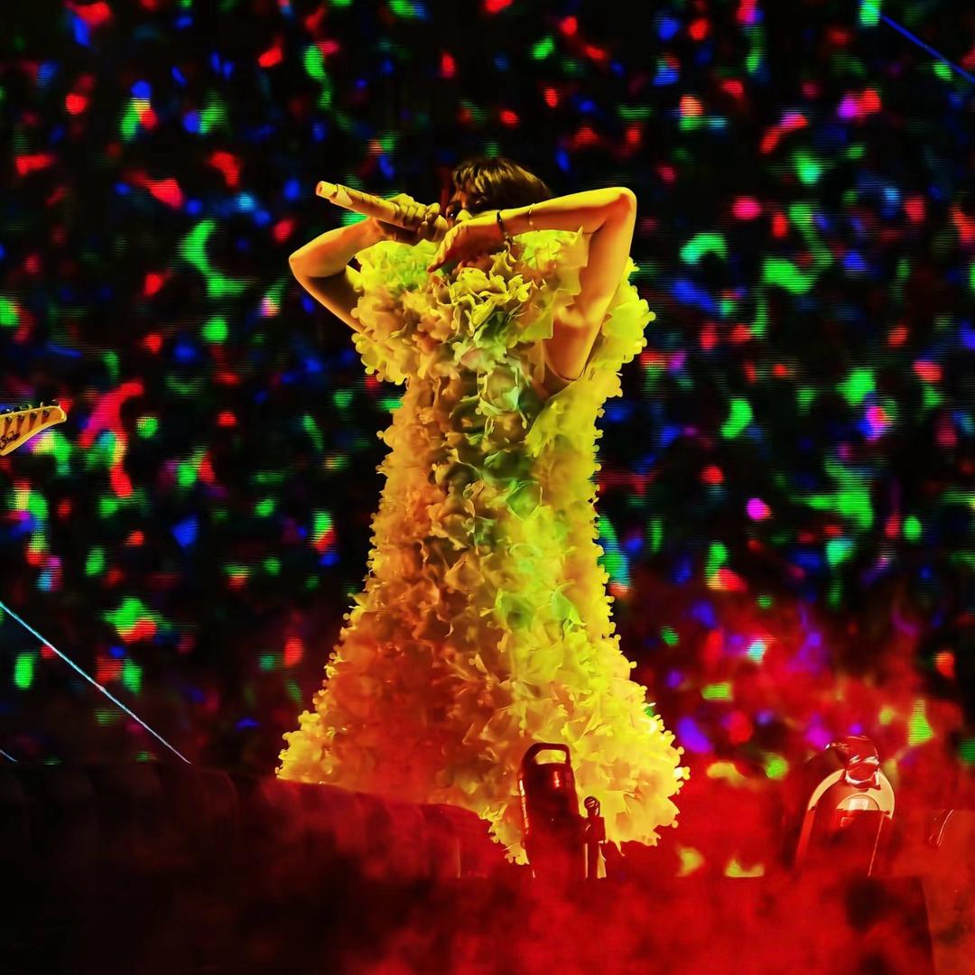 承欢膝下 沂水而居