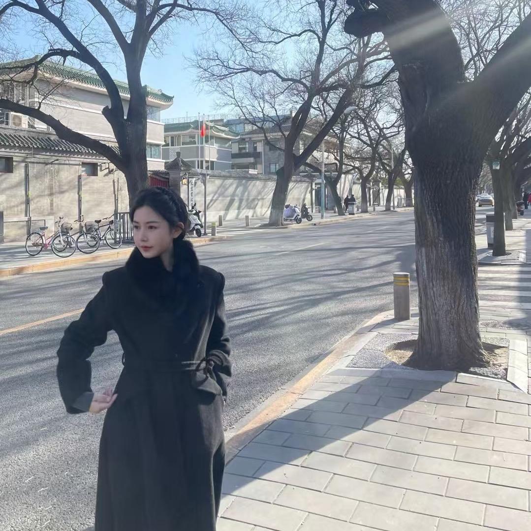 yi yi 服饰