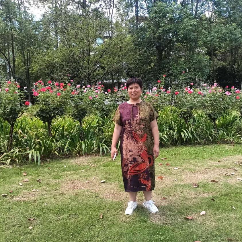 华姐批发部主营红花椒青花椒花生生白芝麻