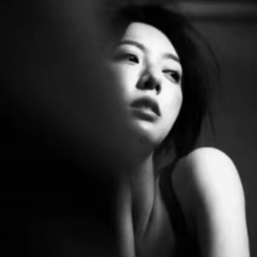 王媤Q.