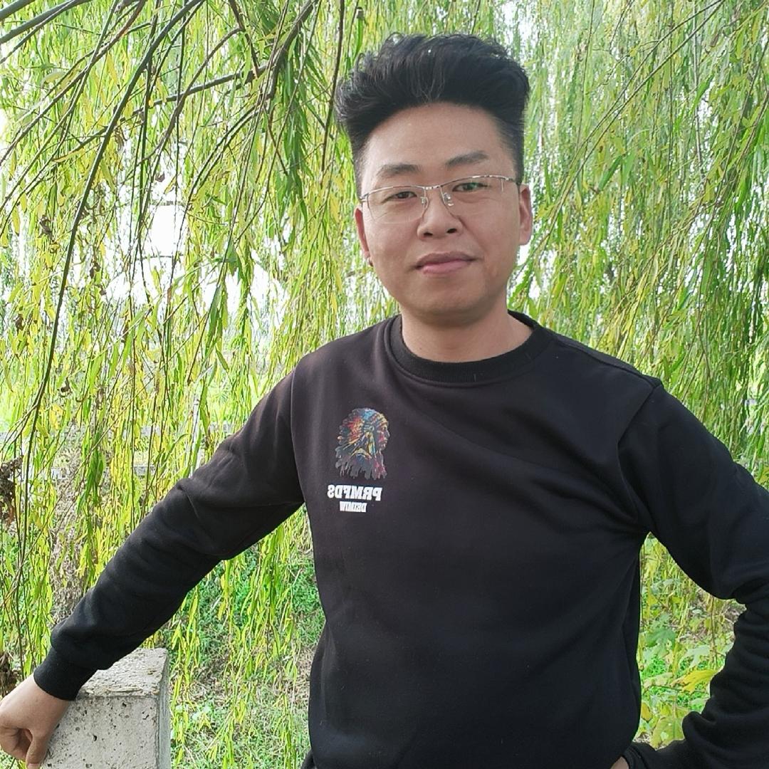 发型师刘涛