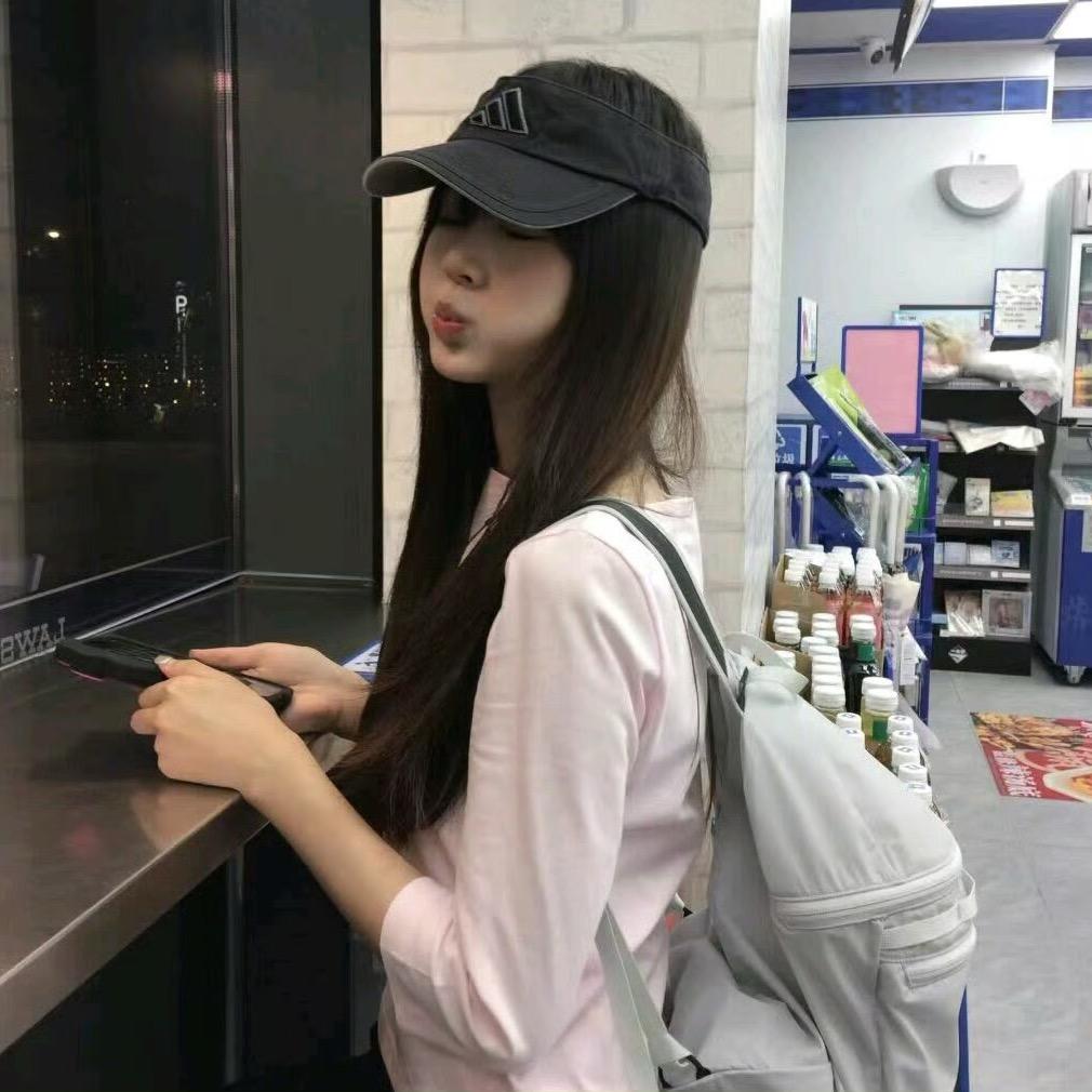 松松.