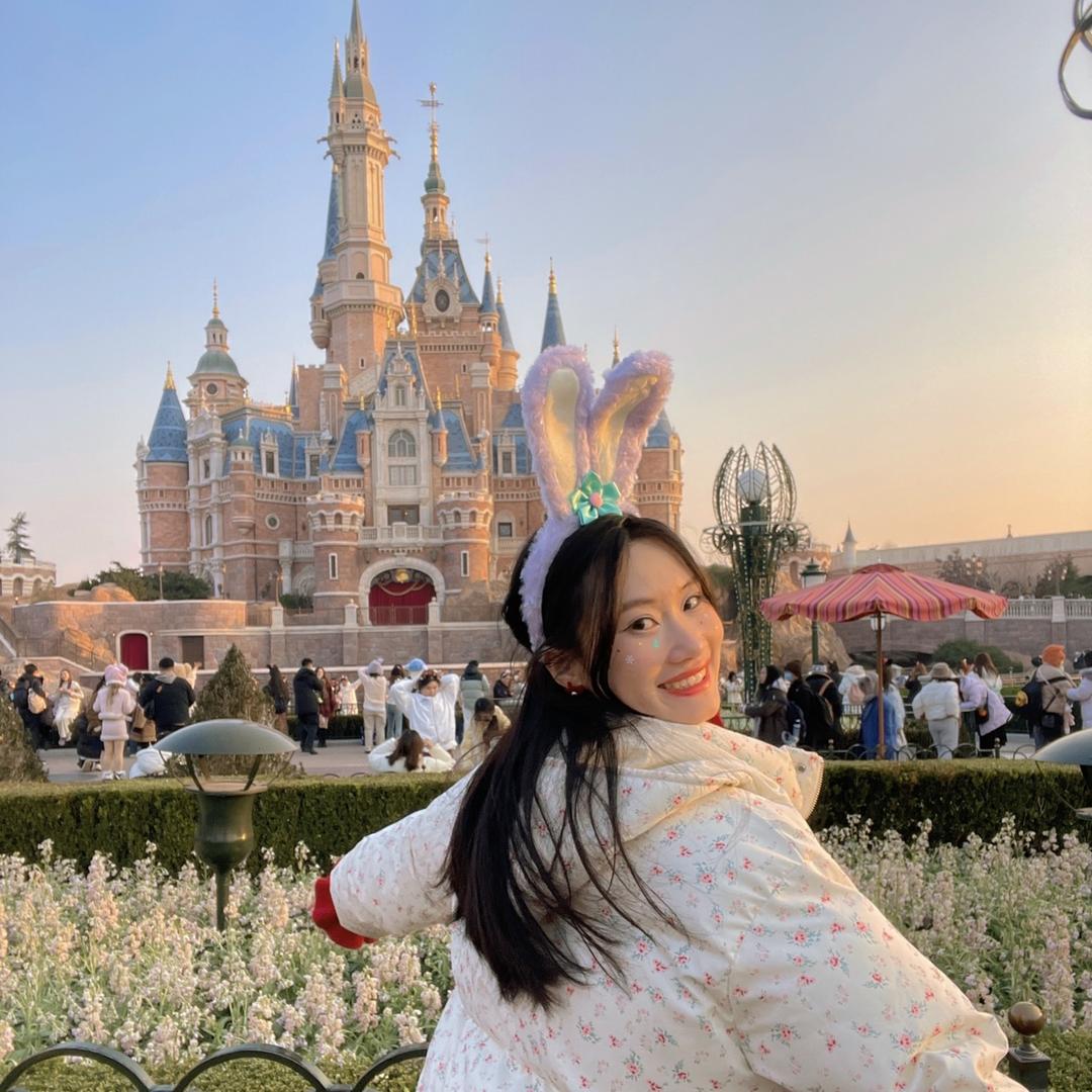 Estella莹🌷