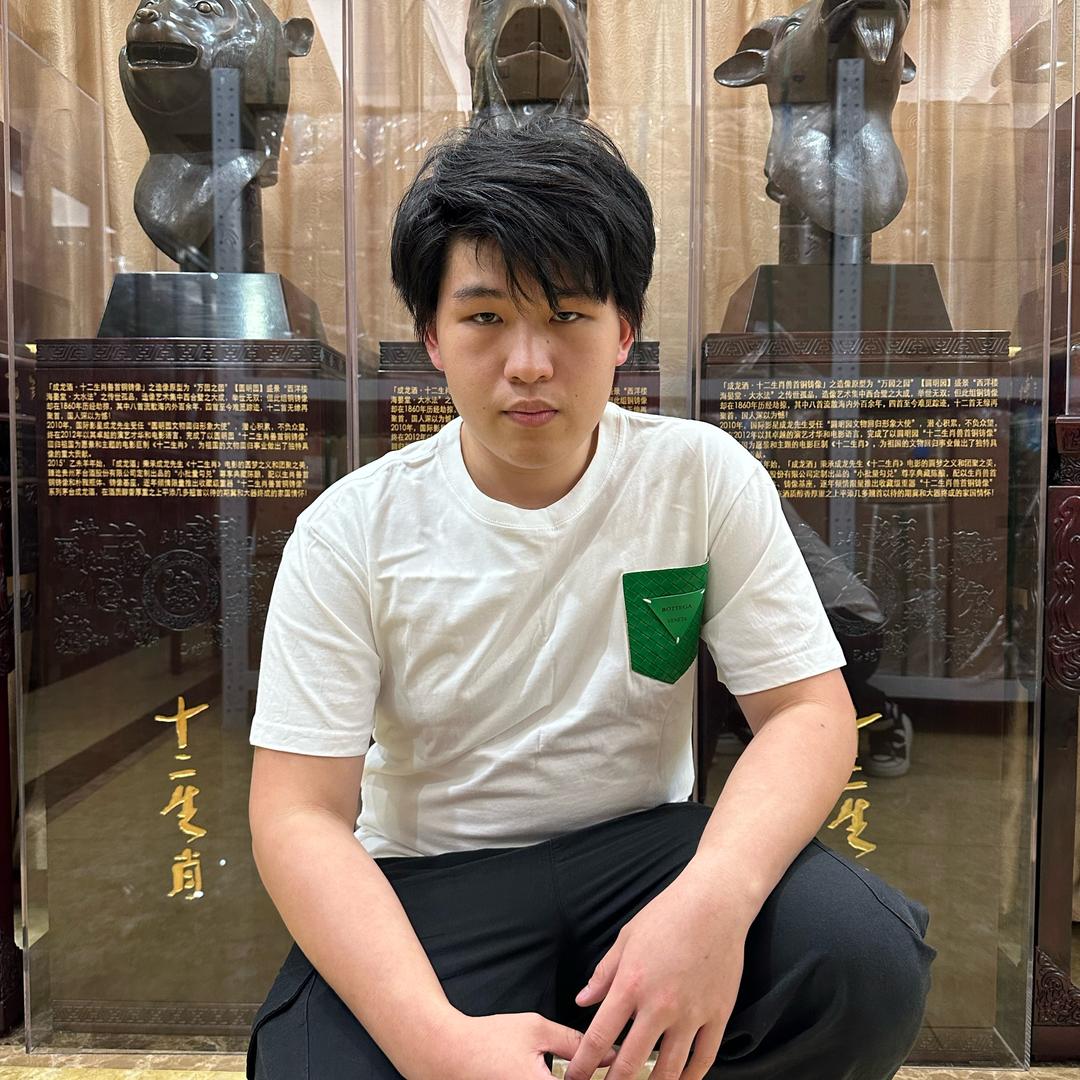 曹翔藏酒