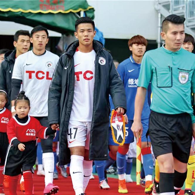 铁岭连峰足球俱乐部